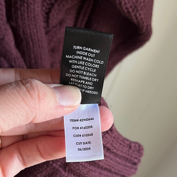 NWT Torrid Burgundy Purple Cable Knit Longline Boyfriend V-Neck Cardigan Sz 3 - Picture 12 of 14